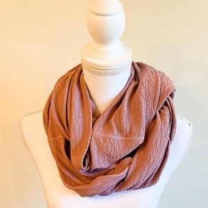 Lululemon Vinyasa Scarf (Crinkle) Spanish Rose